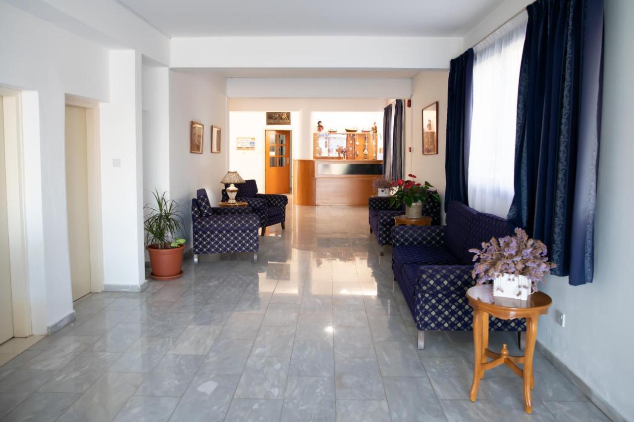 West End Hotel Peyia Exterior foto