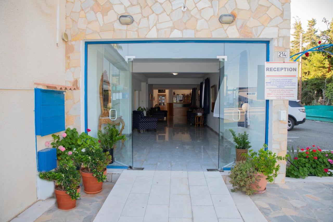West End Hotel Peyia Exterior foto