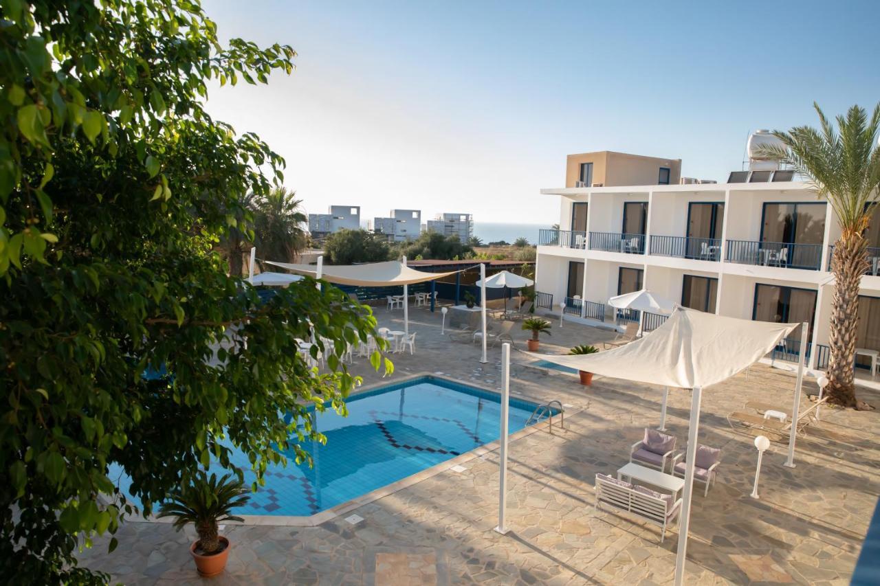 West End Hotel Peyia Exterior foto