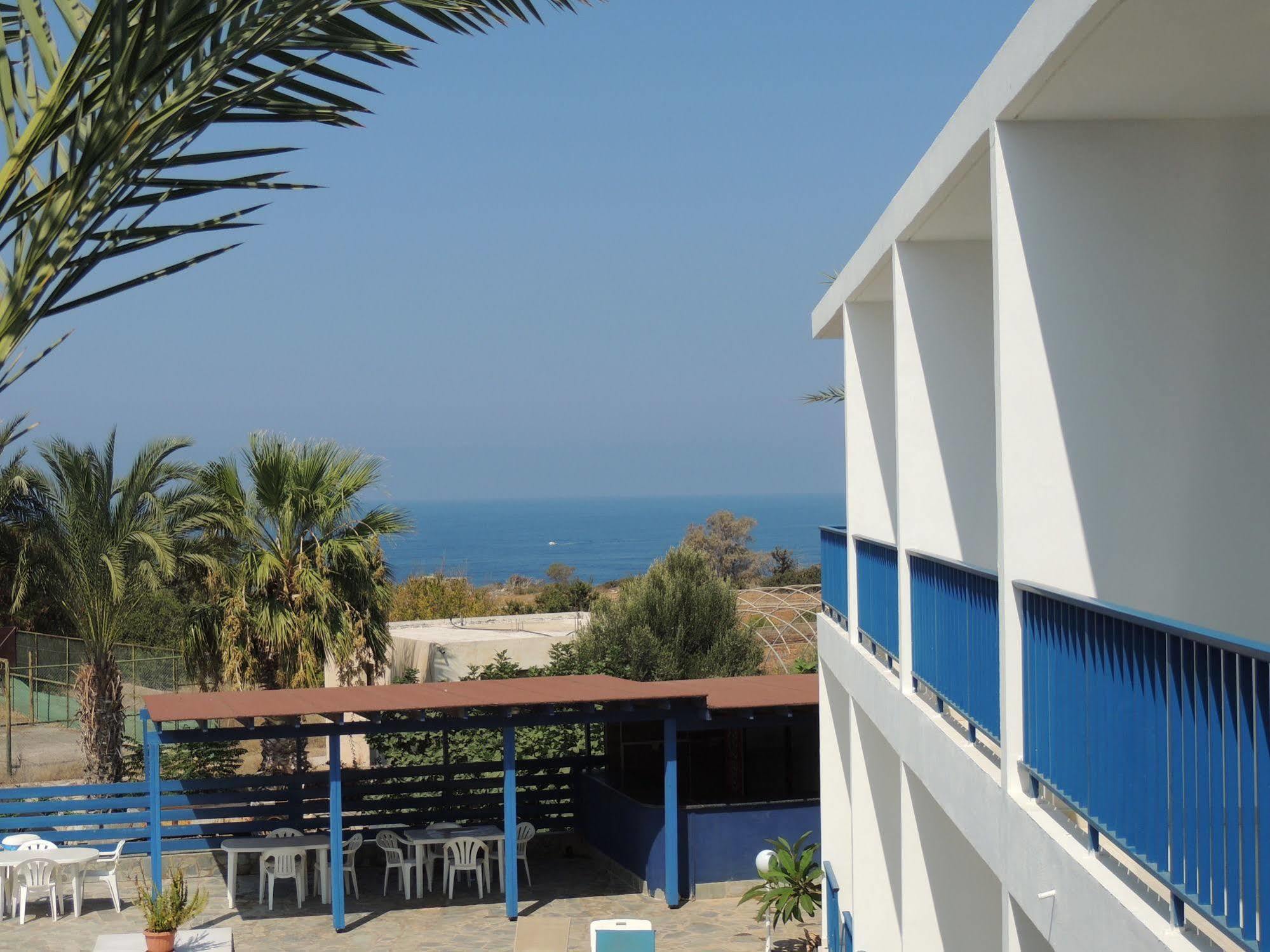 West End Hotel Peyia Exterior foto